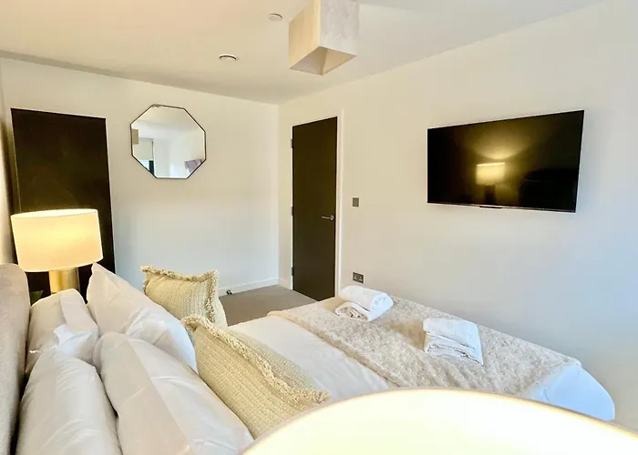 No 32 With Free Use Of Gym *